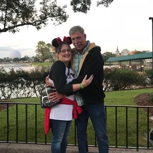 Meet your Posher, Dena